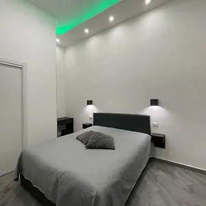 https://pignatiello-home.hotels-amalfi.com