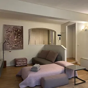 Maison Del Ducato Cavour 37 Apartment